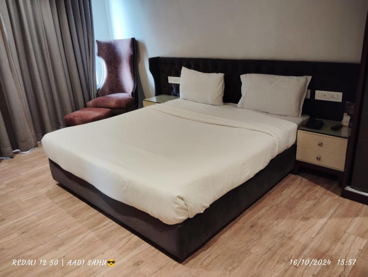 Hotel Accord Premier Raigarh Exterior foto